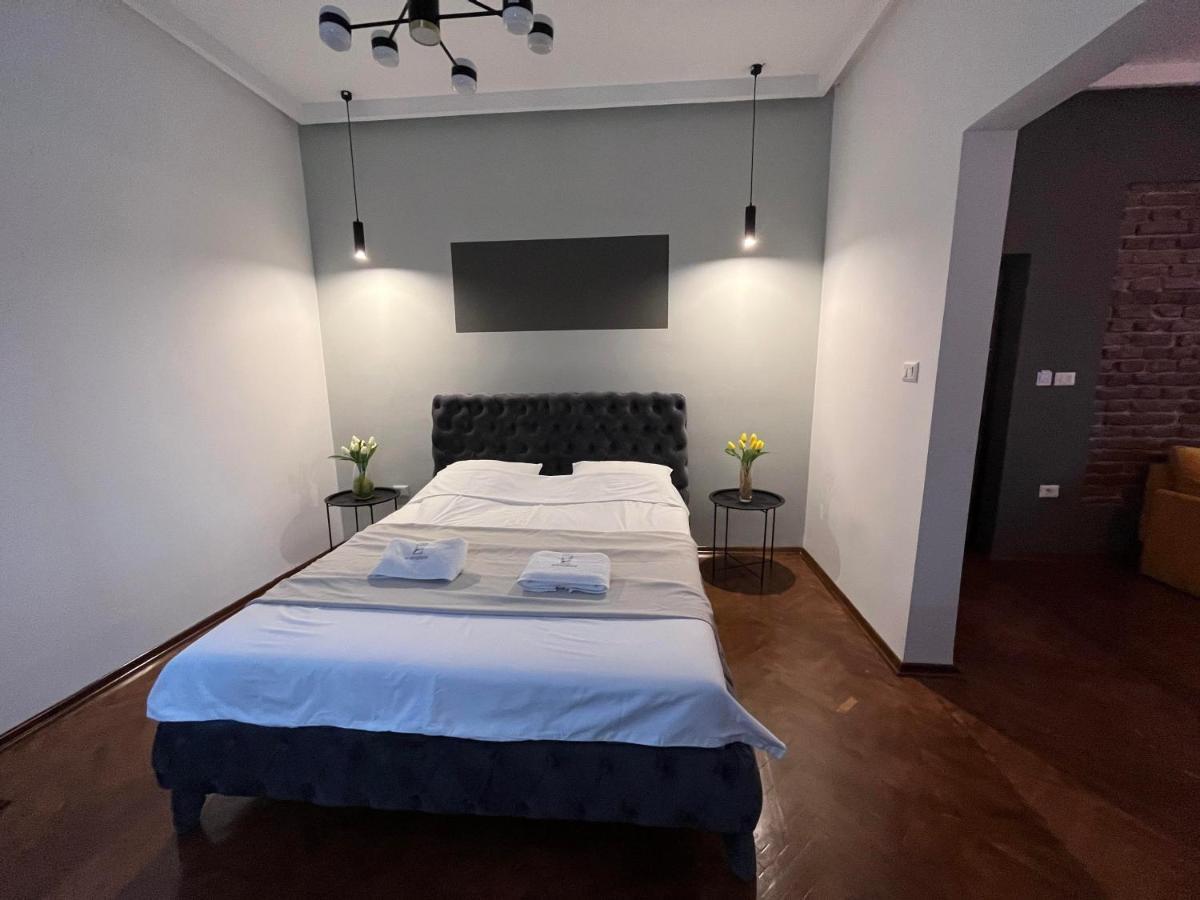 Gramophone Apartments Bitola Bagian luar foto