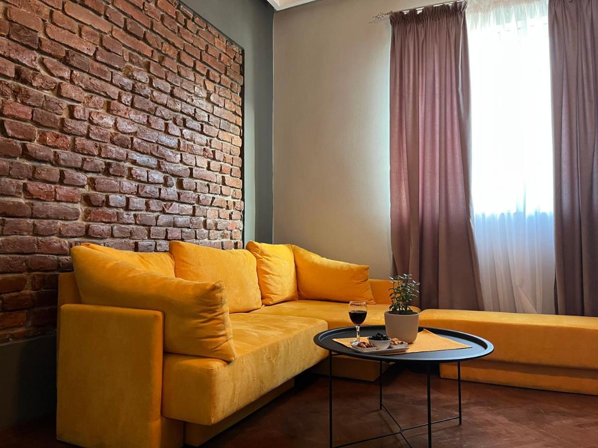 Gramophone Apartments Bitola Bagian luar foto